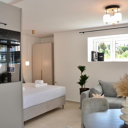 Apartments Toma Novalja Ngoại thất bức ảnh