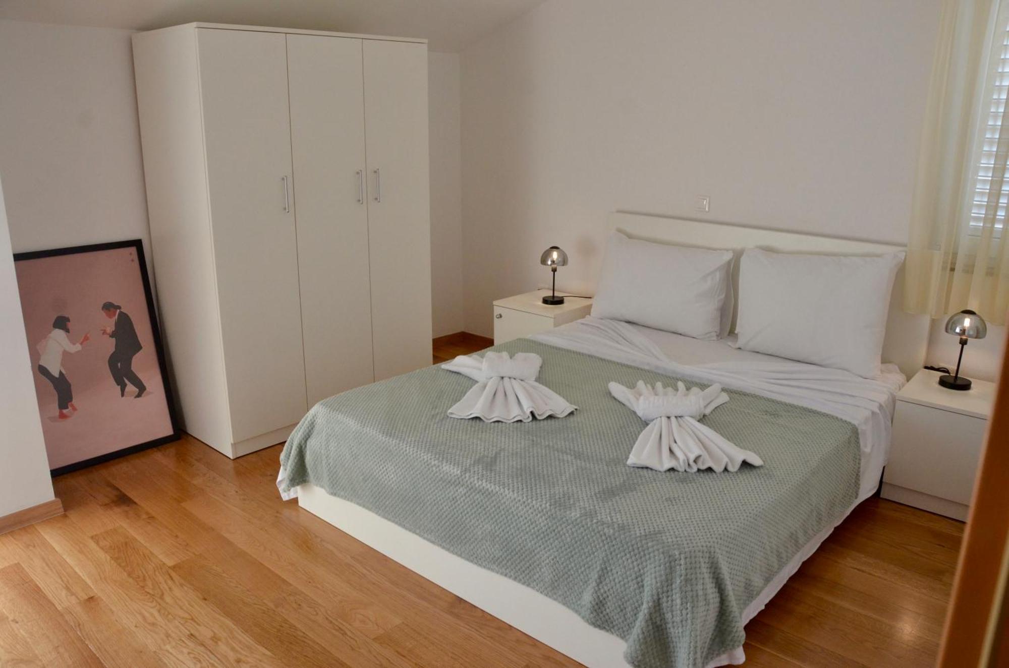 Apartments Toma Novalja Ngoại thất bức ảnh